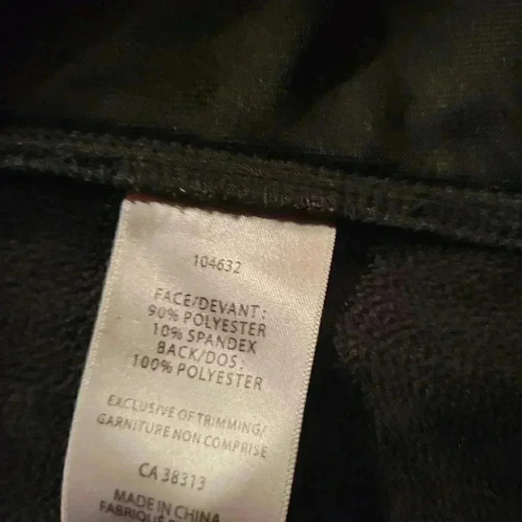 Avia Full Zip Wind and  Water Resistant Jacket with hood - Picture 7 of 9